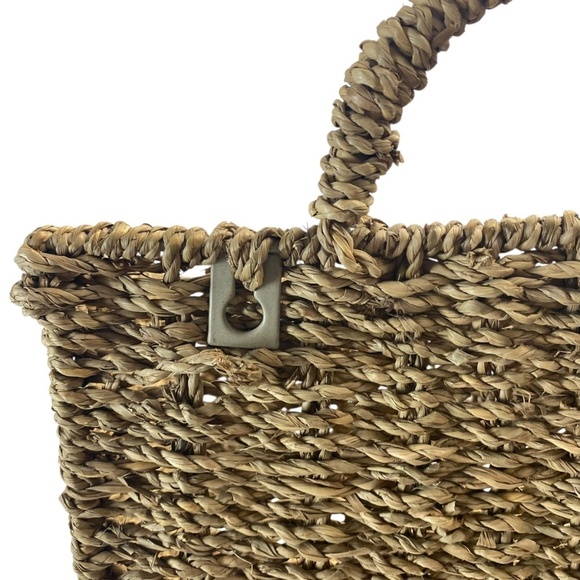 Rustic Woven Wall Hanging Storage Basket Magazine and Mail Organizer in Beige - Picture 6 of 10